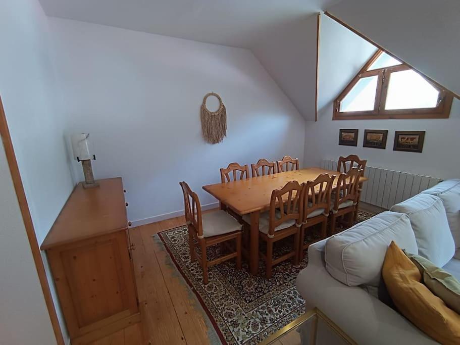 Balaitus Petfriendly - Arafita Apartamentos Sallent de Gállego Exteriör bild
