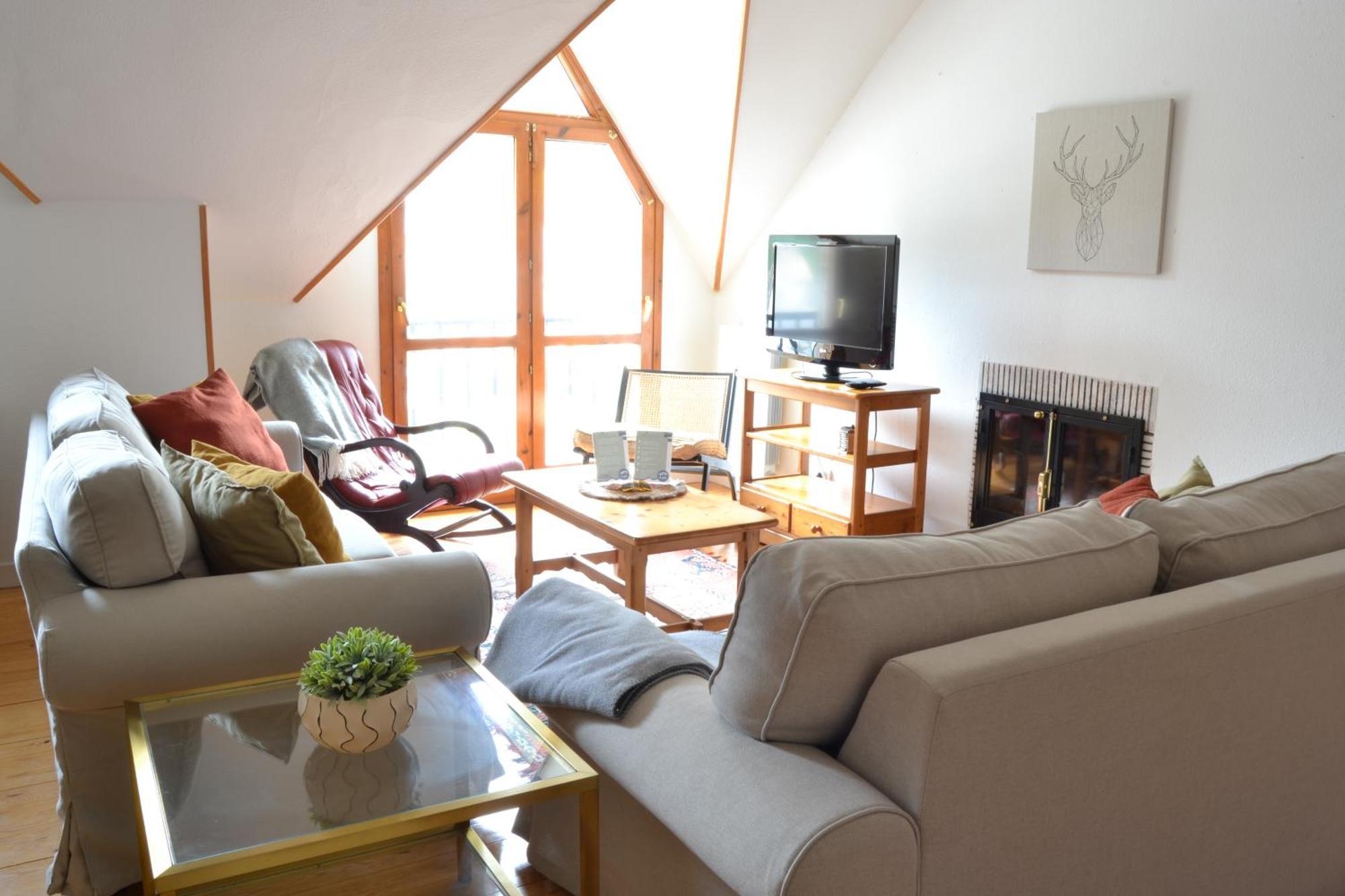 Balaitus Petfriendly - Arafita Apartamentos Sallent de Gállego Exteriör bild