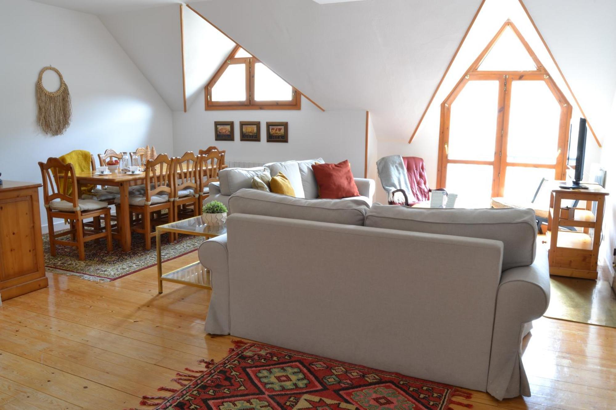 Balaitus Petfriendly - Arafita Apartamentos Sallent de Gállego Exteriör bild